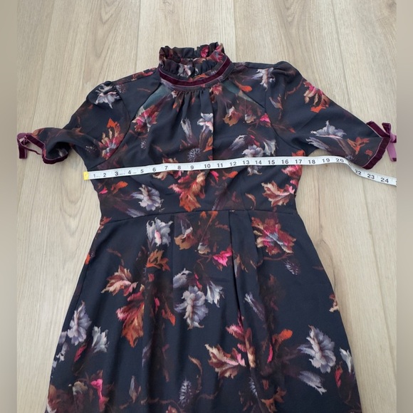 Hope & Ivy Elegant Floral Women's Dress 👗 - Picture 4 of 11